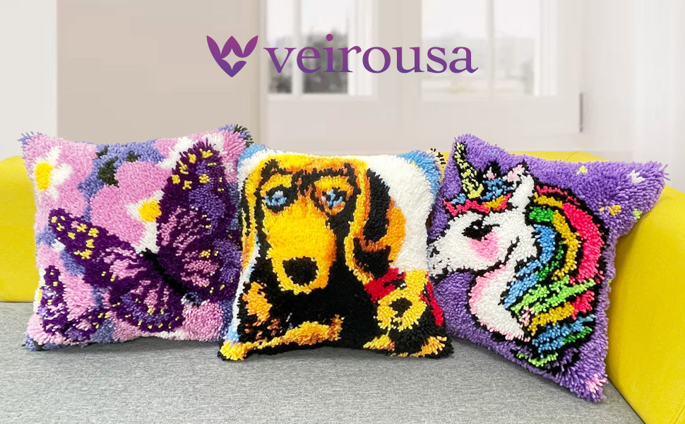 Golden Retriever Puppy Latch Hook Pillow Kit