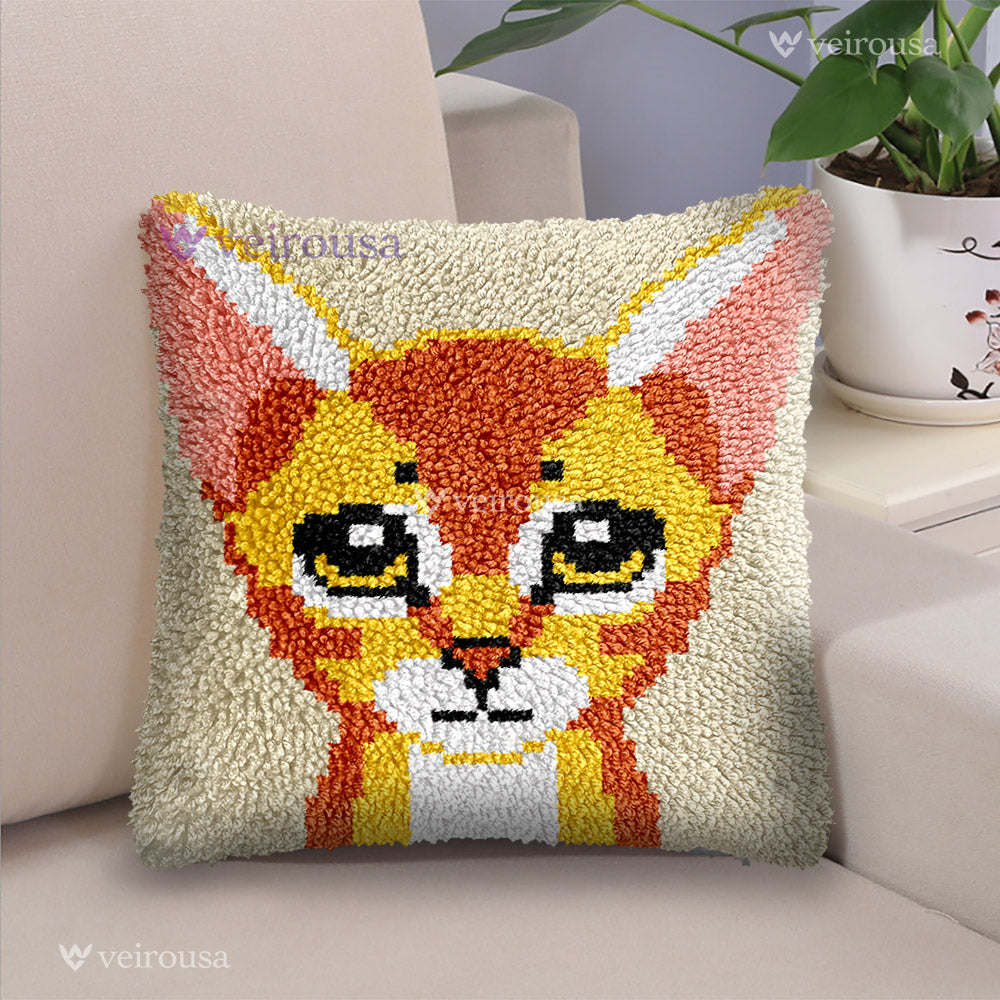 Veirousa Abyssinian Cat Latch Hook Pillow Kit